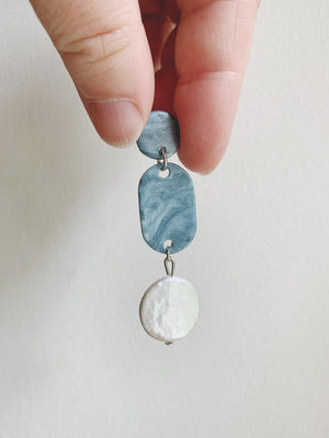Ava Blue and White Marble Pearl Earrings