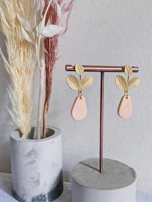 Laurel Dangle Earrings