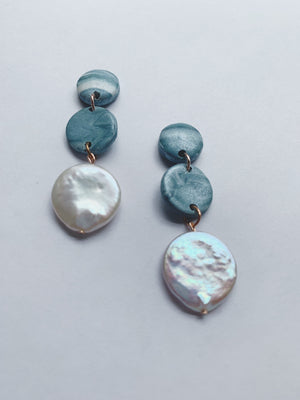 Open image in slideshow, Ava Blue and White Marble Pearl Earrings
