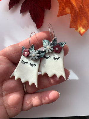 Open image in slideshow, Flora the Ghost Earrings/Necklace
