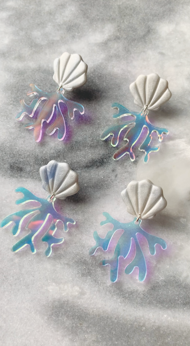 Lola rose white seashell 2025 earrings